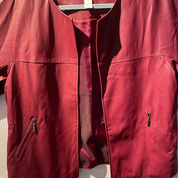 Chico’s maroon burgundy Faux Leather Moto Jacket - Picture 5 of 6